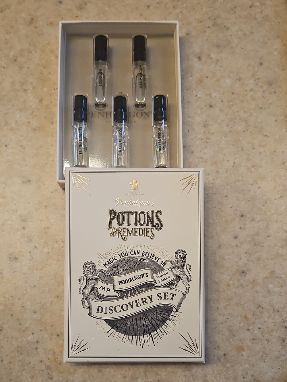 Penhaligon's White and Gold Potions & Remedies Discovery Set